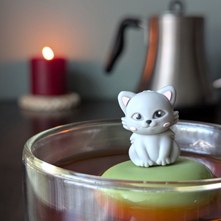 Grey Cat  Floating Tea Steeper